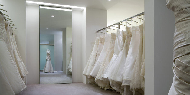 selling your wedding dress