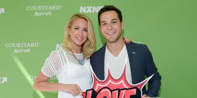 NEW YORK, NEW YORK - MARCH 30: Actors Anna Camp (L) and Skylar Astin attend the 'Unbreakable Kimmy Schmidt' Season 2 world premiere at SVA Theatre on March 30, 2016 in New York City. (Photo by Astrid Stawiarz/Getty Images)