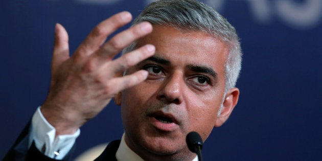 Mayor of London Sadiq Khan speaks at the Chicago Council on Global Affairs in Chicago, Illinois, U.S., September 15, 2016. REUTERS/Jim Young