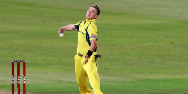 Australian bowler Adam Zampa delivers a ball during the first T20 cricket match against South Africa at Kingsmead stadium on March 4, 2016 in Durban. / AFP / ANESH DEBIKY (Photo credit should read ANESH DEBIKY/AFP/Getty Images)