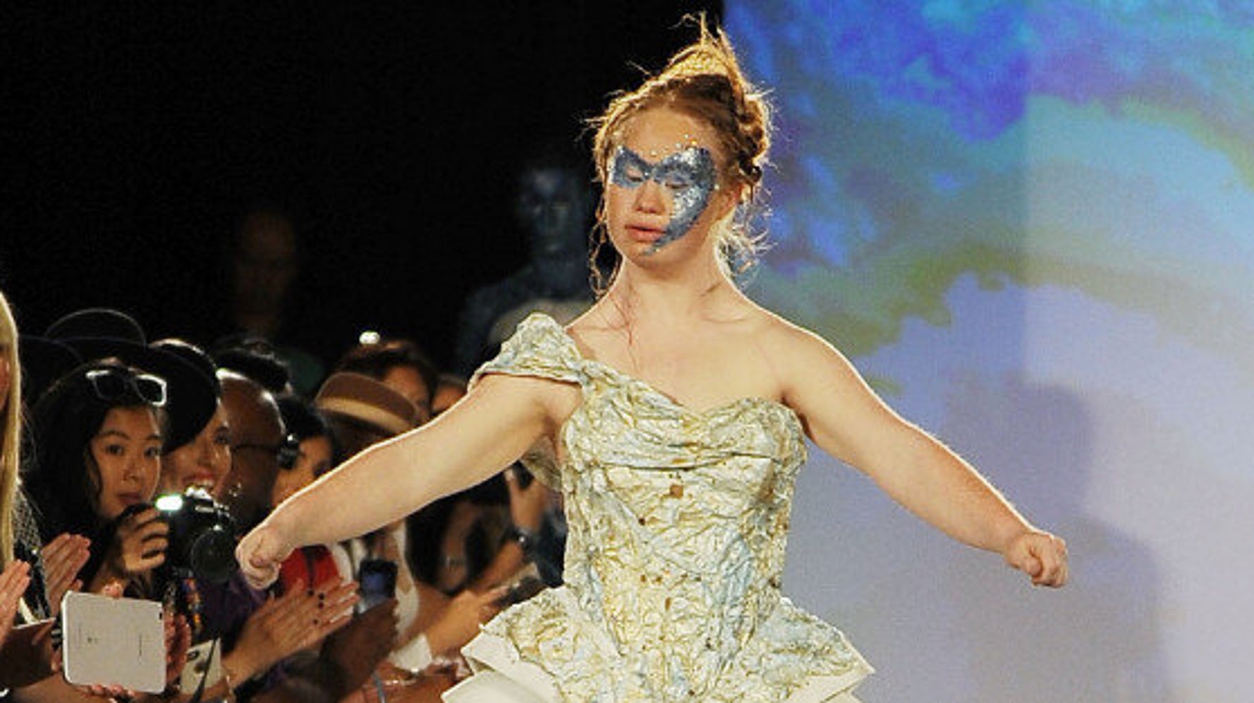 Madeline Stuart Supermodel With Down Syndrome Wants You To Dream Big Huffpost News Madeline Stuart Supermodel With Down Syndrome Wants You To Dream Big Huffpost News