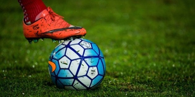 GUANGZHOU, CHINA - MARCH 16: Ball detail during the AFC CHampions League match between Guangzhou Evergrande and Urawa Red Diamonds on March 16, 2016 in Guangzhou, China. (Photo by Aitor Alcalde Colomer/Getty Images)