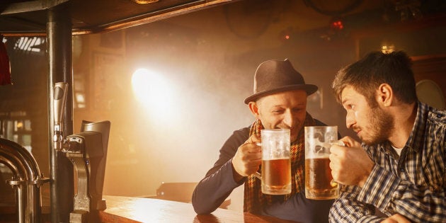 Intoxicated individuals were more likely underestimate their own level of drunkenness if they were surrounded by other intoxicated people, according to a new study.