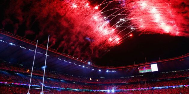 LONDON, ENGLAND - SEPTEMBER 18: Fireworks light up the sky during the opening ceremony ahead of the 2015 Rugby World Cup Pool A match between England and Fiji at Twickenham Stadium on September 18, 2015 in London, United Kingdom. (Photo by Mike Hewitt/Getty Images)