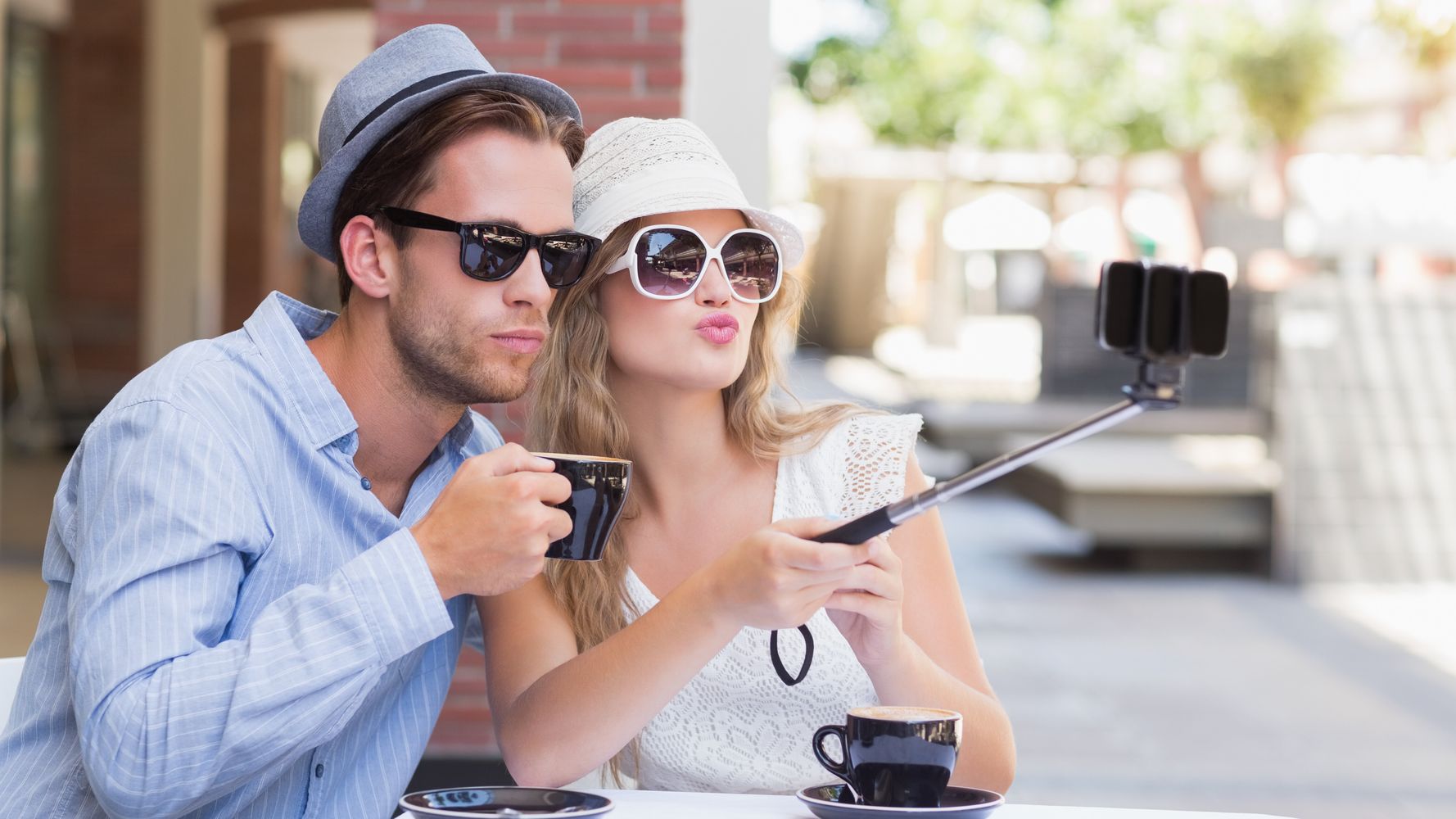 5 Places You Should Never Take A Selfie Huffpost Australia Life 2734