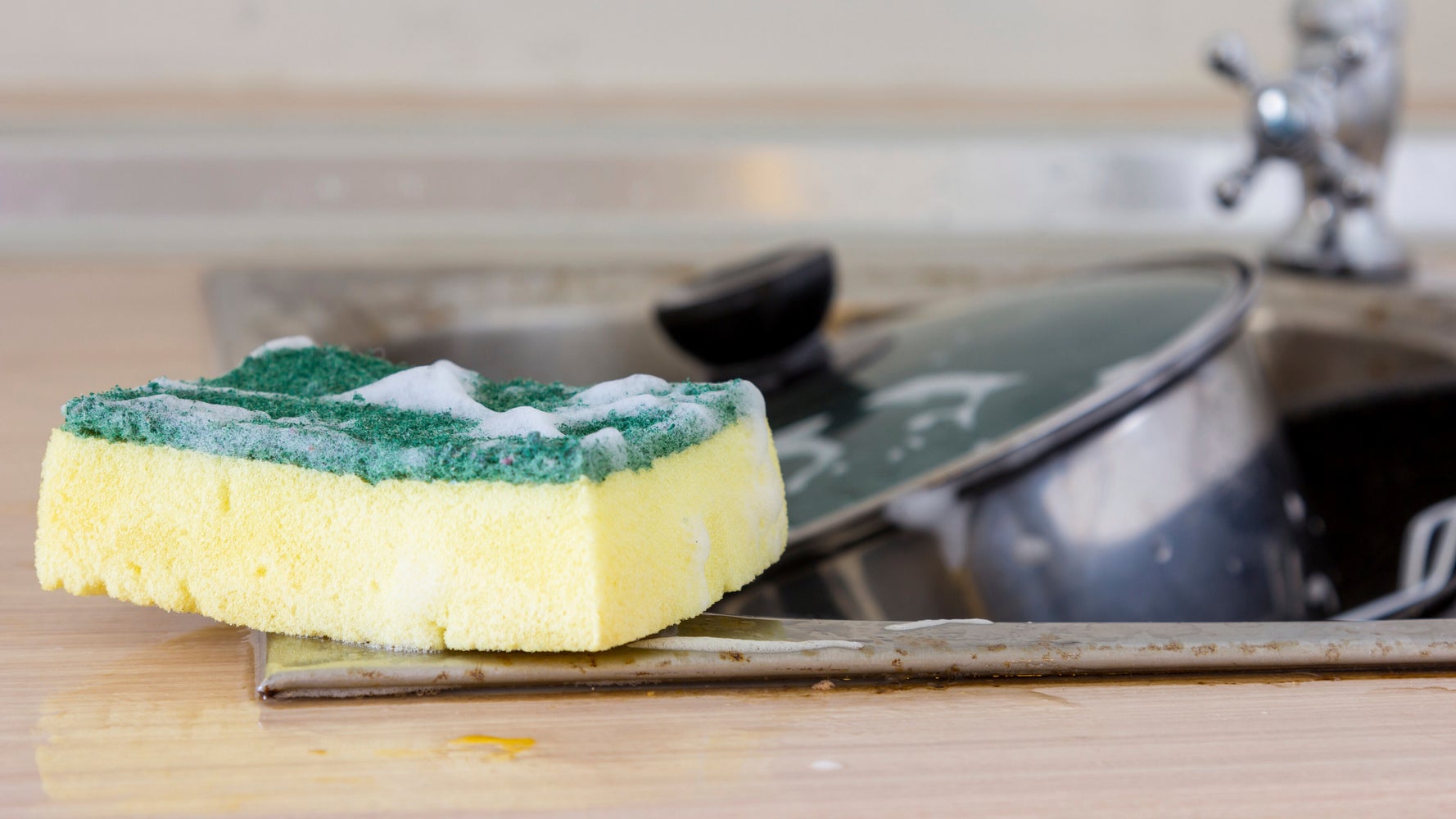 How Often Should You Change The Kitchen Sponge? HuffPost Australia