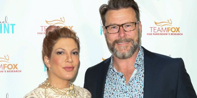 STUDIO CITY, CA - JULY 27: Actors Tori Spelling (L) and Dean McDermott (R) attend the 'Raising The Bar To End Parkinson's' at Laurel Point on July 27, 2016 in Studio City, California. (Photo by Paul Archuleta/FilmMagic)