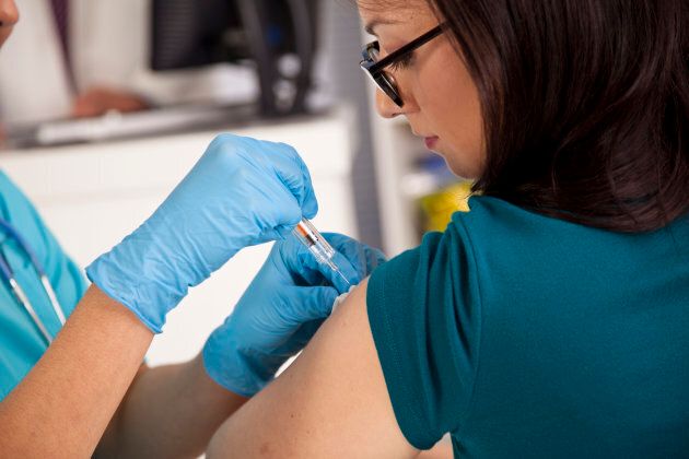 Federal Health Minister Greg Hunt wants to make the flu shot compulsory for all aged care workers.