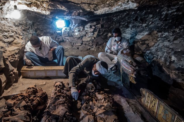 Archaeologists In Egypt Unearth Goldsmith's Tomb | HuffPost World