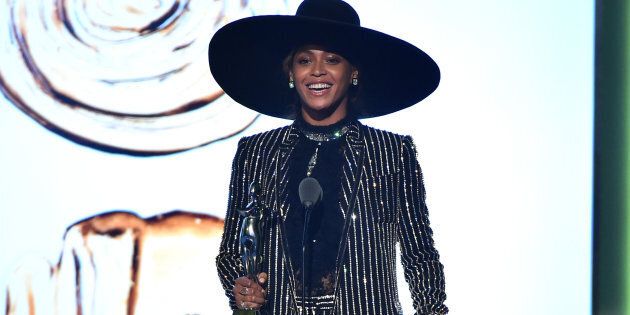 NEW YORK, NY - JUNE 06: Beyonce accepts The CDFA Fashion Icon Award onstage at the 2016 CFDA Fashion Awards at the Hammerstein Ballroom on June 6, 2016 in New York City. (Photo by Theo Wargo/Getty Images)