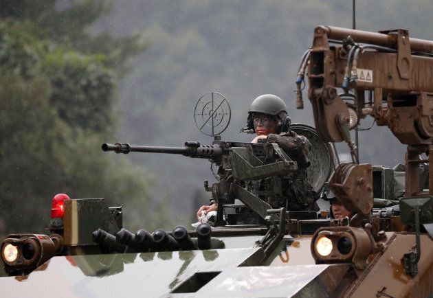 A South Korean soldier takes part in a combined arms collective training exercise in Pocheon, South Korea September 19, 2017.