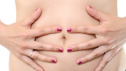 There's A Reason Why Touching Your Belly Button Makes You Feel Like You Have To