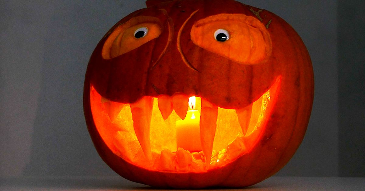 This Is How To Carve A 'Blair Witch' Level Scary Pumpkin For Halloween ...