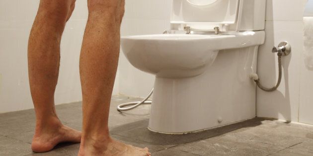 1900 Pissing Porn - Peeing In The Night: What's Normal And What's Not | HuffPost ...