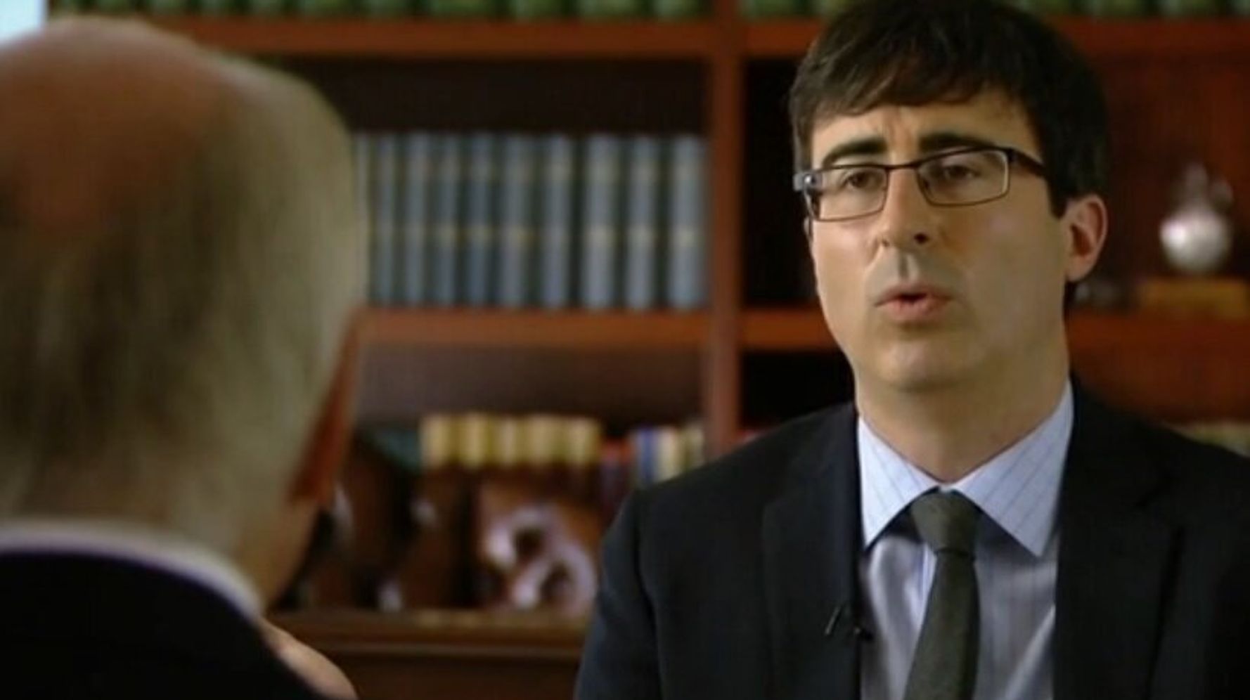 Remember That Time John Oliver Interviewed Howard About Guns? null