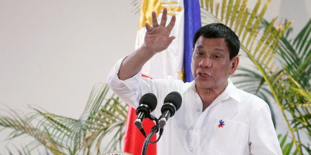 Fearing God's wrath, Philippine President Rodrigo Duterte has made a promise to stop swearing.