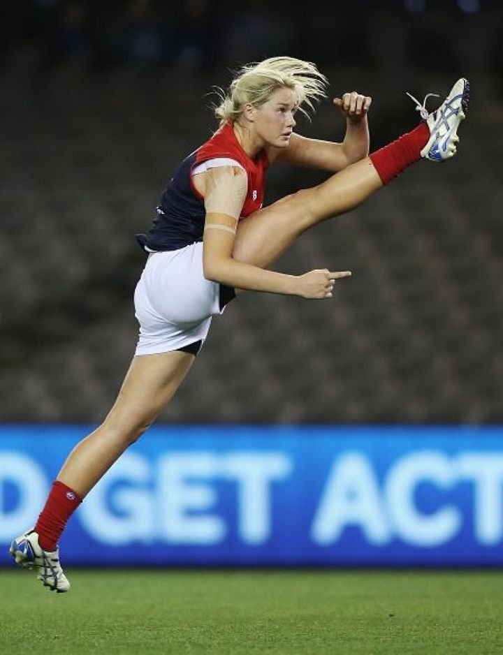 Tayla Harris of the Demons with the most elegant kick ever.