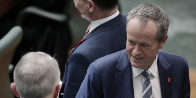 Prime Minister Malcolm Turnbull and Opposition Leader Bill Shorten are in a stand off over the proposed lifetime ban for boat refugees.