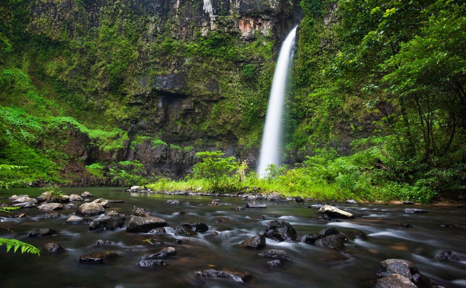 Nandroya Falls in Wooroonooran National Park.