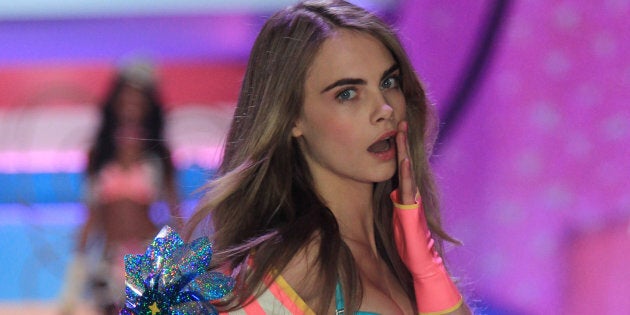 Cara Delevingne Denies Claim She Was Too 'Bloated' To Walk In Victoria's  Secret Show