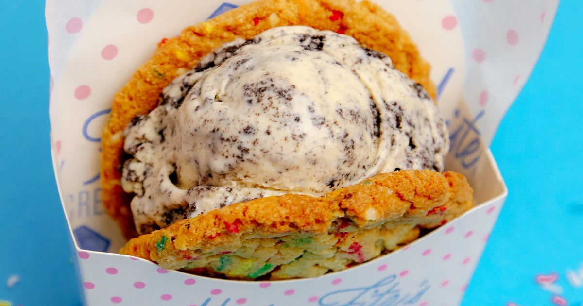 How To Make The Best Milk And Cookie Ice Cream Sandwich HuffPost Food