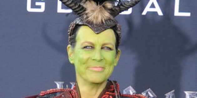 HOLLYWOOD, CA - JUNE 06: Actress Jamie Lee Curtis arrives at the premiere of Universal Pictures'