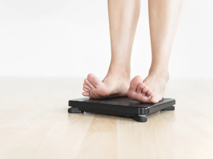 The 6 reasons you REALLY weigh more this morning - and what to do about it