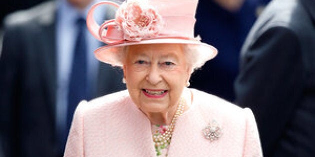 LIVERPOOL, UNITED KINGDOM - JUNE 22: (EMBARGOED FOR PUBLICATION IN UK NEWSPAPERS UNTIL 48 HOURS AFTER CREATE DATE AND TIME) Queen Elizabeth II arrives at Liverpool Lime railway station after disembarking the Royal Train on June 22, 2016 in Liverpool, England. (Photo by Max Mumby/Indigo/Getty Images)