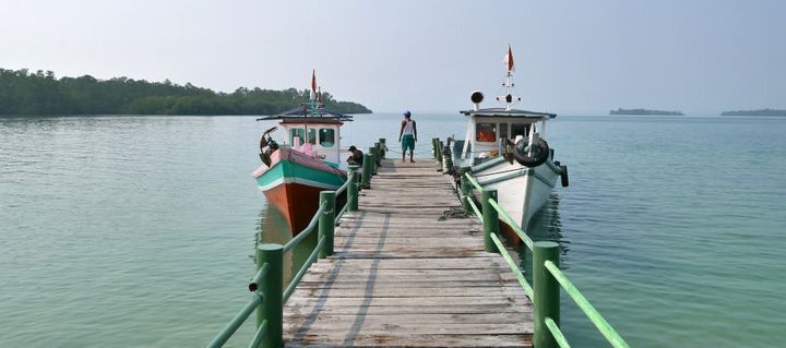 See the real Tanjung Lesung Bay at Cipanon Fisherman Village.