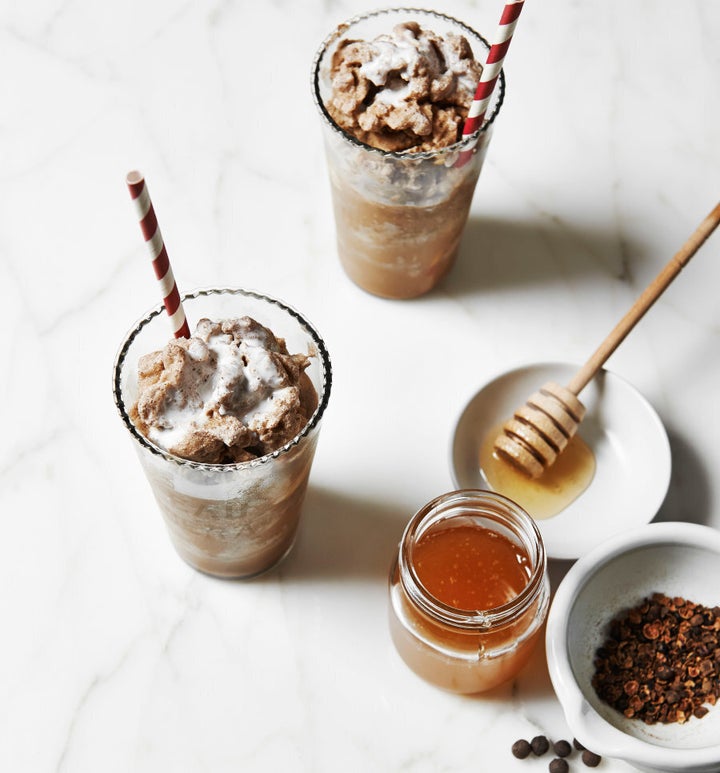 A delicious caffeine free iced coffee alternative.