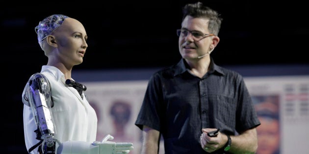 A Human-Like Robot Just Received Citizenship In Saudi Arabia | HuffPost Australia Tech