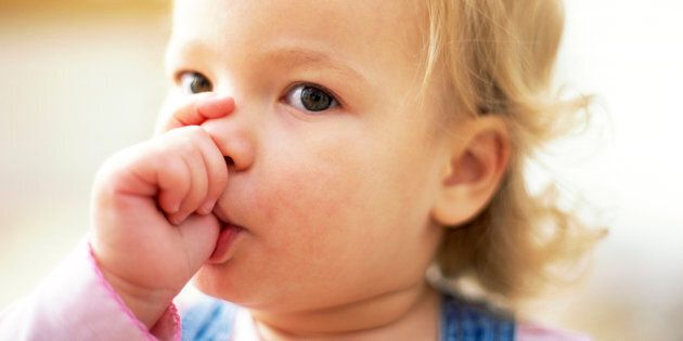 Baby Sucking - Thumb Suckers And Nail Biters May Get Far Fewer Allergies ...