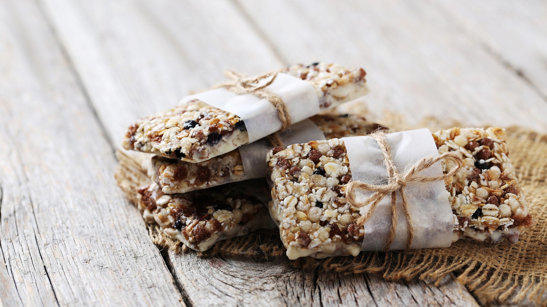 Here Are The Best And Worst Muesli Bars Huffpost Australia Food Drink