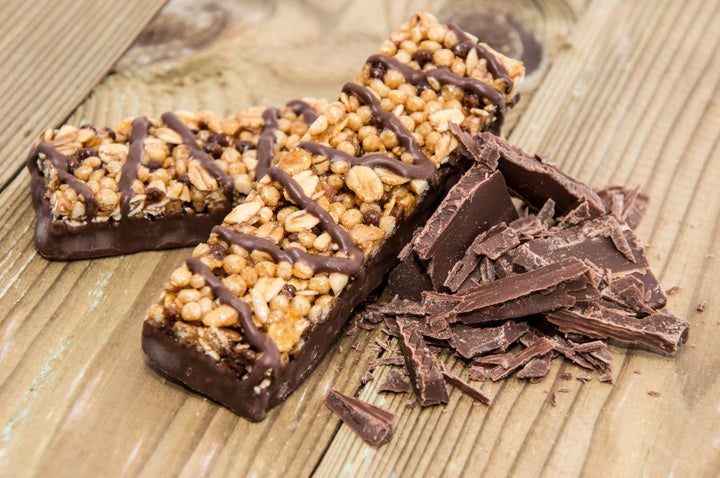 Chocolate muesli bar