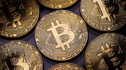 Bitcoin Bubble Watch: Currency Passes US$16,000, And The Pace Is