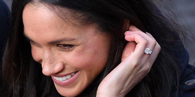 Meghan markle style sale engagement ring