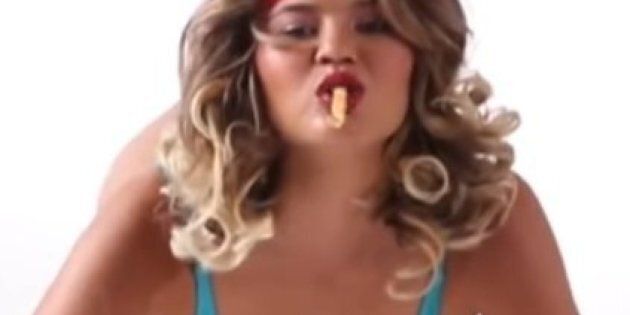 Chrissy Teigen eats fries as she works out, becomes our dream girl