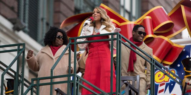 MACY'S THANKSGIViNG DAY PARADE -- Pictured: Mariah Carey performs with backup singers -- (Photo by: Eric Liebowitz/NBC/NBCU Photo Bank via Getty Images)