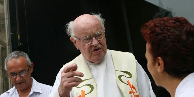 Father Bob Maguire wants Aussies to get together this Christmas.