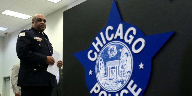 Chicago Police Superintendent Eddie Johnson arrives at a news conference announcing the department's plan to hire nearly 1,000 new police officers in Chicago, Illinois, U.S., September 21, 2016. REUTERS/Jim Young