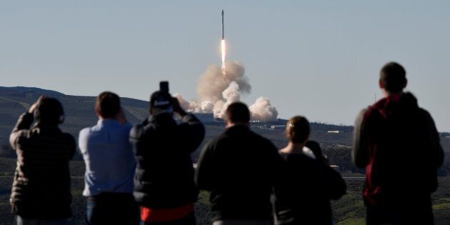 SpaceX Falcon rocket lifts off from Space Launch Complex 4E at Vandenberg Air Force Base, California, U.S., January 14, 2017. REUTERS/Gene Blevins TPX IMAGES OF THE DAY