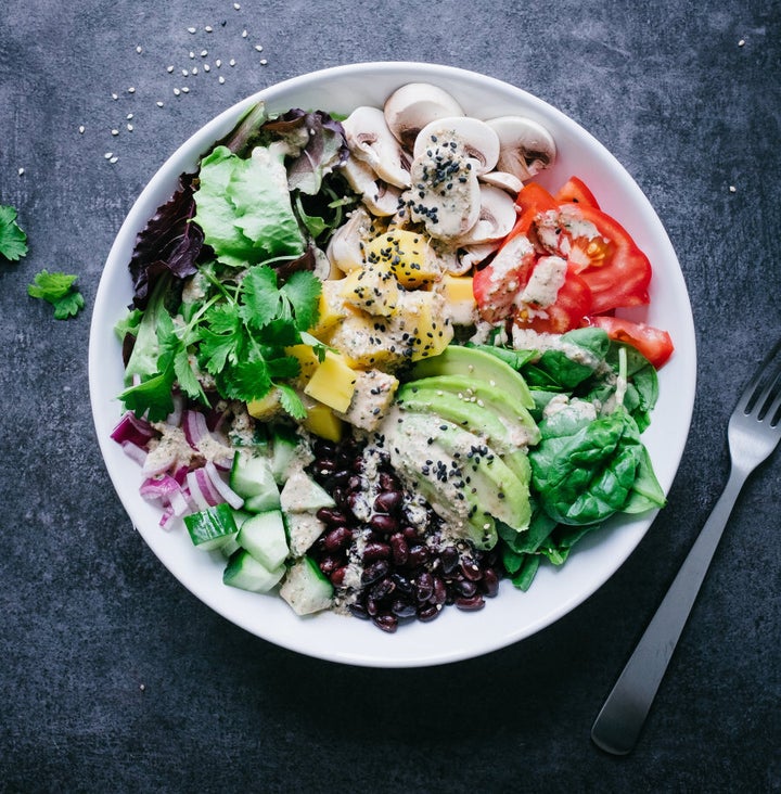 How to Dry Salad Greens Without Any Special Tools « Food Hacks ::  WonderHowTo