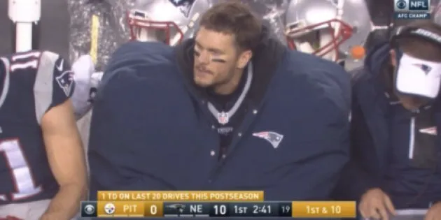 Tom Brady wore a giant coat against the Steelers and we loved it