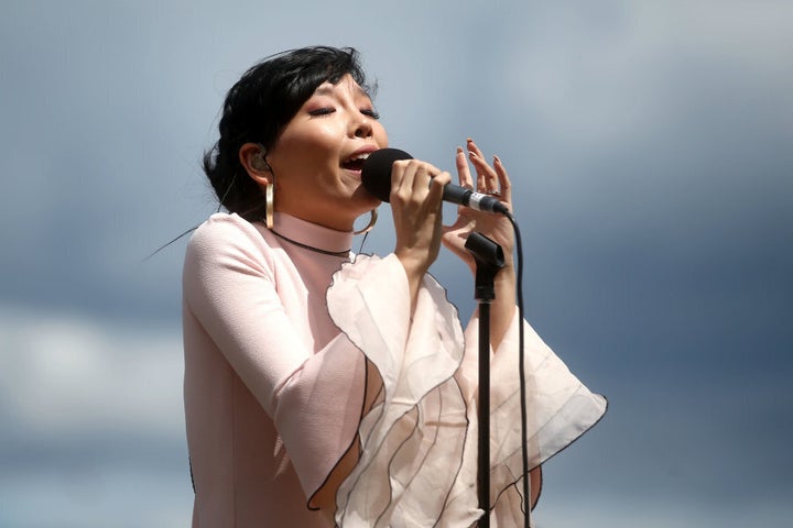 Dami Im sings at the Melbourne Cup.