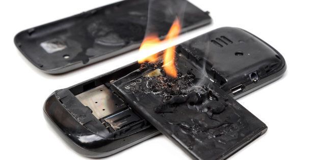 mobile phone battery explodes and caught on fire due to poor quality and overheat