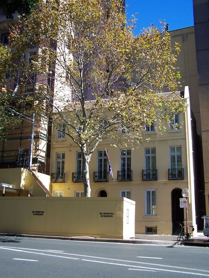 22 Horbury Terrace, Macquarie Street, Sydney. Frances White ran a respectable boarding house here advertising views of the harbour.