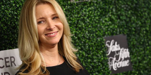 BEVERLY HILLS, CA - FEBRUARY 16: Lisa Kudrow attends the An Unforgettable Evening held at the Beverly Wilshire Four Seasons Hotel on February 16, 2017 in Beverly Hills, California. (Photo by Tommaso Boddi/WireImage)