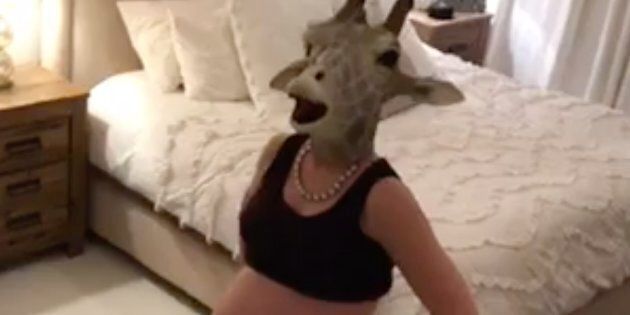 A pregnant mother from South Carolina gave a pregnant giraffe in New York some serious competition by starting her own viral video