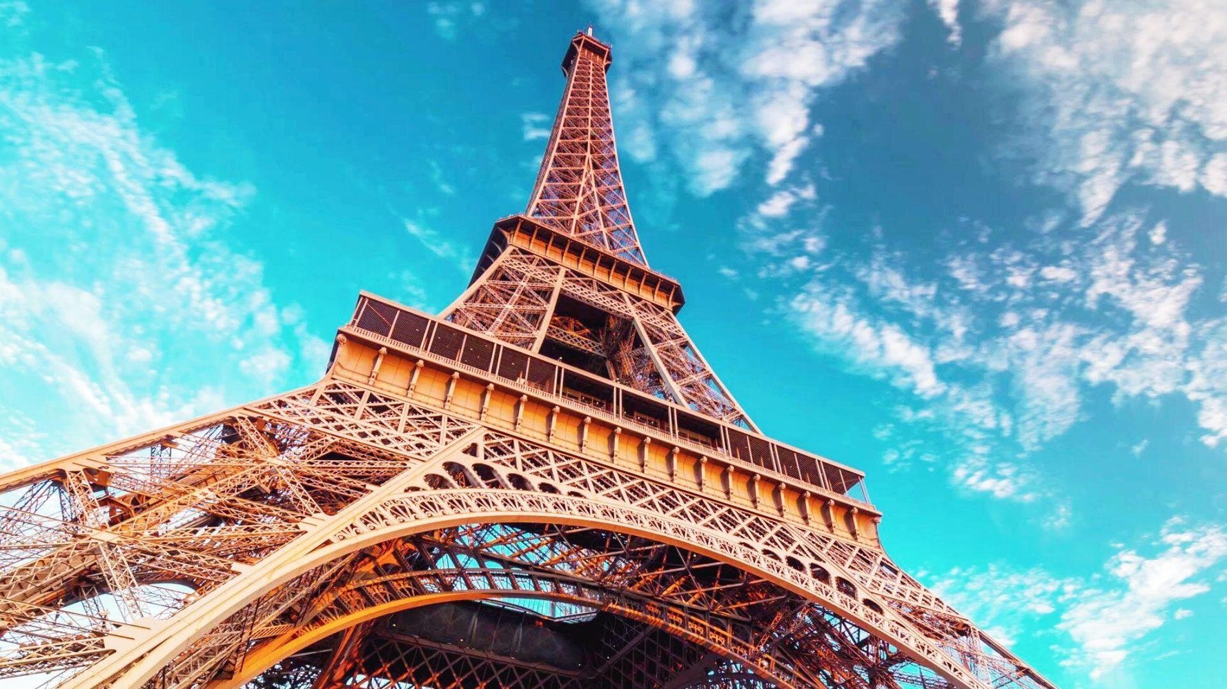 Watch: How To Skip The Really Long Line At The Eiffel Tower | HuffPost