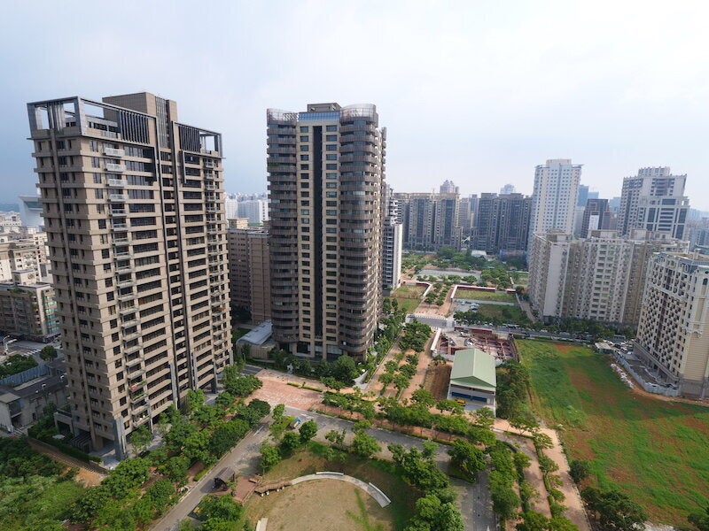 除非有長輩支援,一般單身族很難在台北市買房